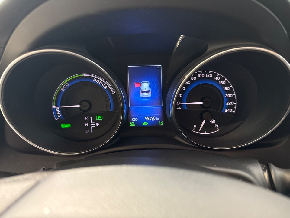 Toyota Auris 1,8 Hybrid H2 Comfort CVT 5d
