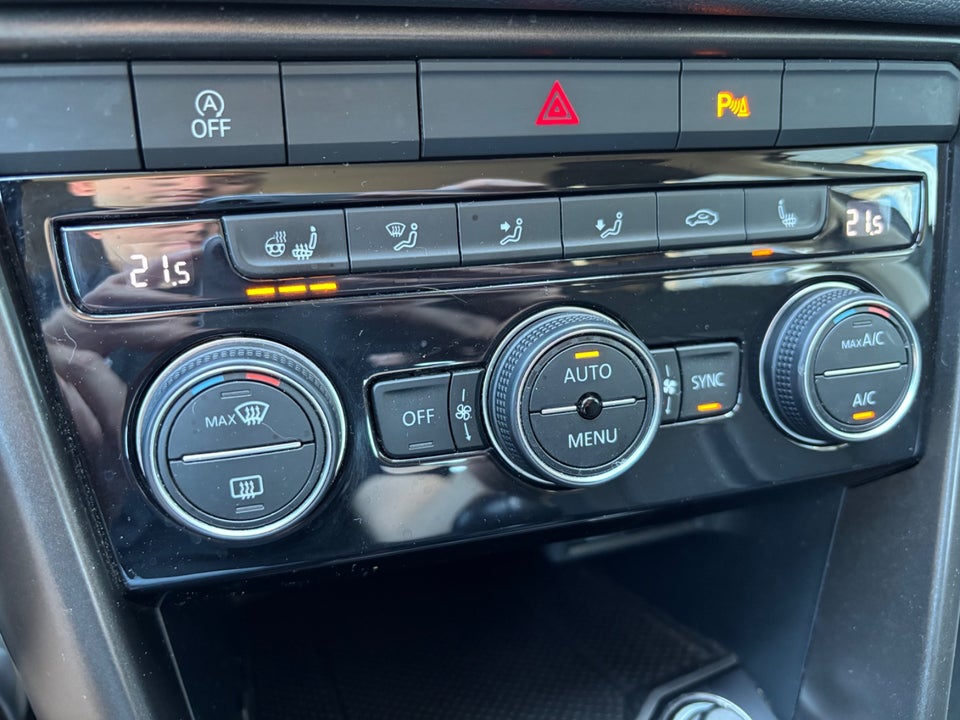VW T-Roc 1,0 TSi 115 Style 5d