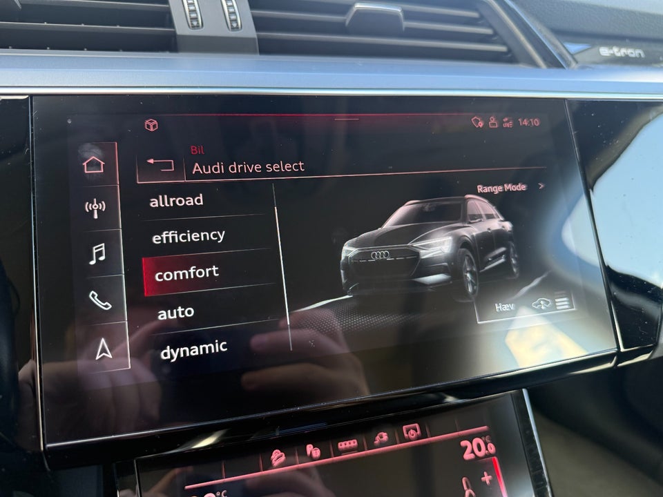 Audi Q8 e-tron 55 Prestige quattro 5d