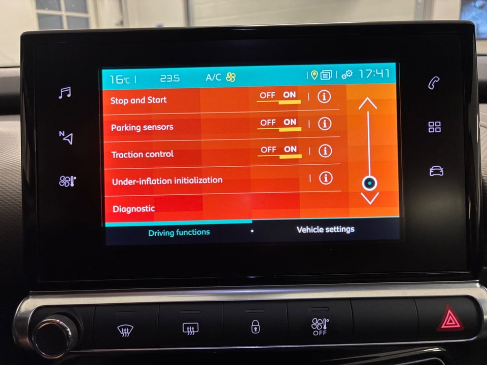 Citroën C4 Cactus 1,2 PureTech 110 SkyLine 5d