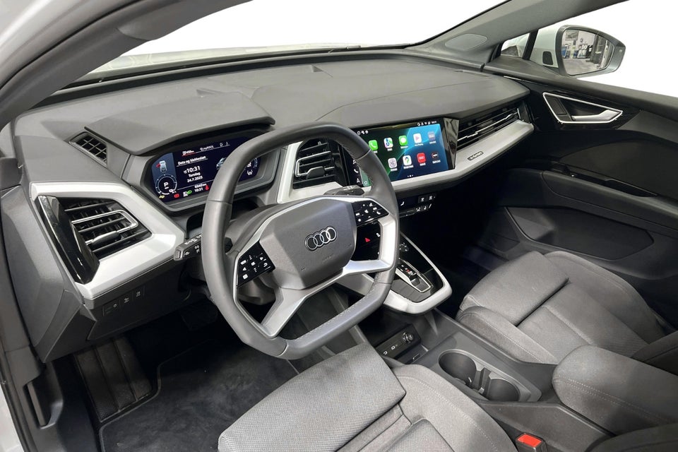 Audi Q4 e-tron 45 Progress 5d