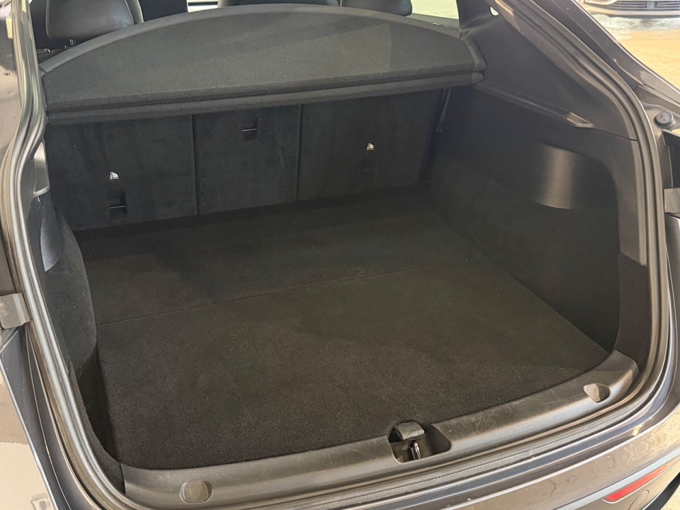 Tesla Model Y RWD 5d