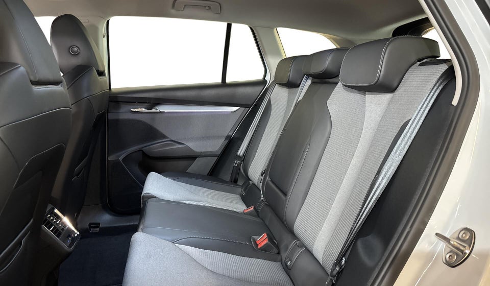 Skoda Enyaq 80 iV 5d
