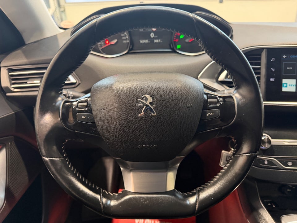 Peugeot 308 1,5 BlueHDi 130 Style SW 5d