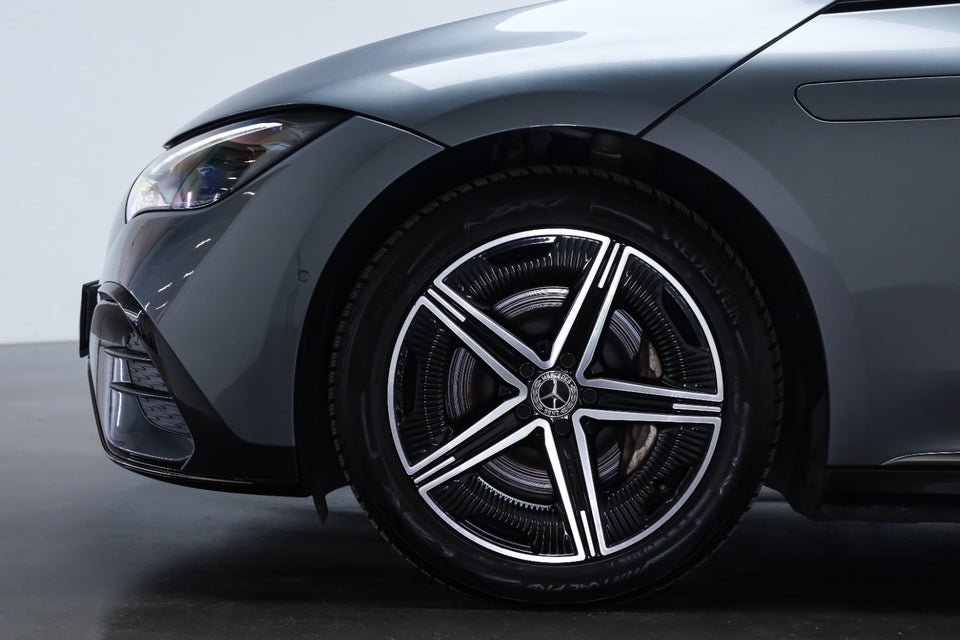 Mercedes EQE350 AMG Line 4d