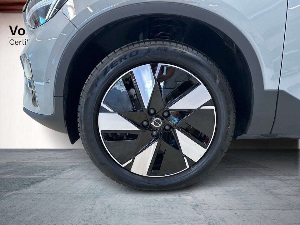 Volvo EX40 Twin Performance Ultra 5d