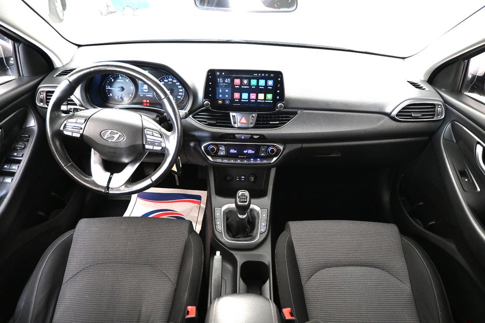 Hyundai i30 1,6 CRDi 110 Life+ 5d