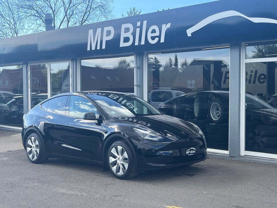 Tesla Model Y Long Range AWD 5d