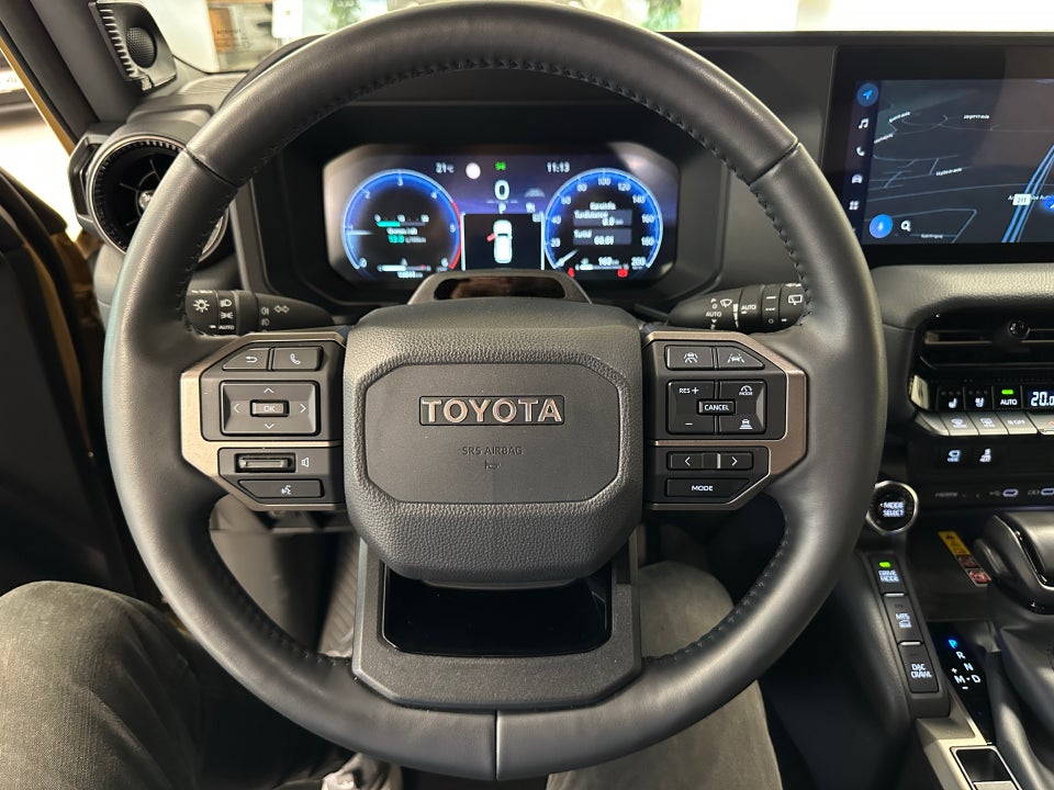 Toyota Land Cruiser 2,8 D-4D First Edition aut. 5d