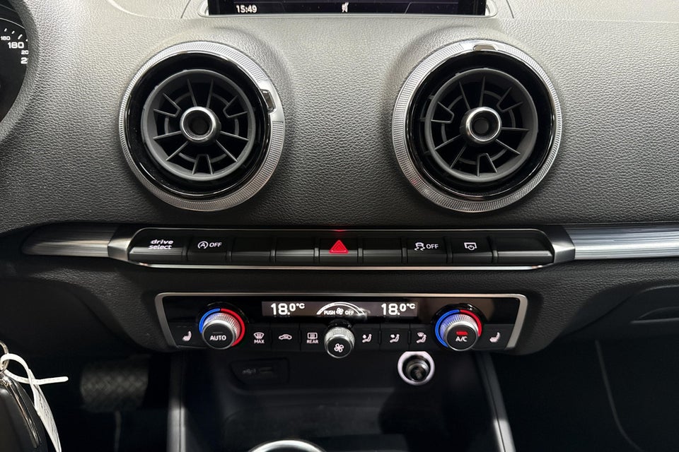 Audi A3 35 TFSi Sport Sportback S-tr. 5d
