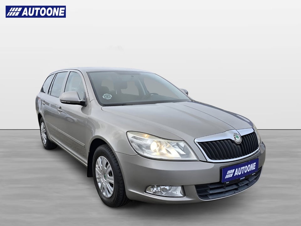 Skoda Octavia 1,8 TSi 160 Ambiente Combi 5d