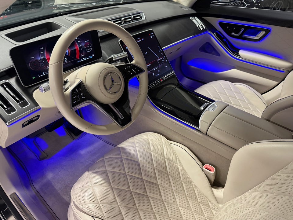 Mercedes S580 e 3,0 AMG Line aut. 4d
