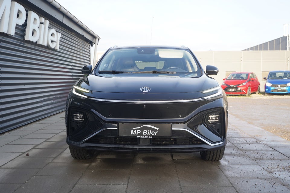 MG Marvel R Luxury 5d