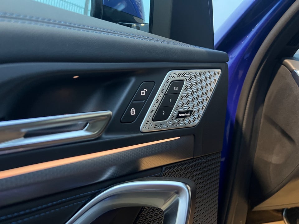 BMW iX1 xDrive30 M-Sport Premium 5d