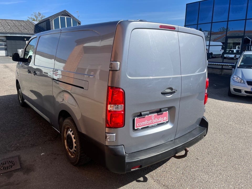 Toyota ProAce 2,0 D 120 Long Comfort 6d