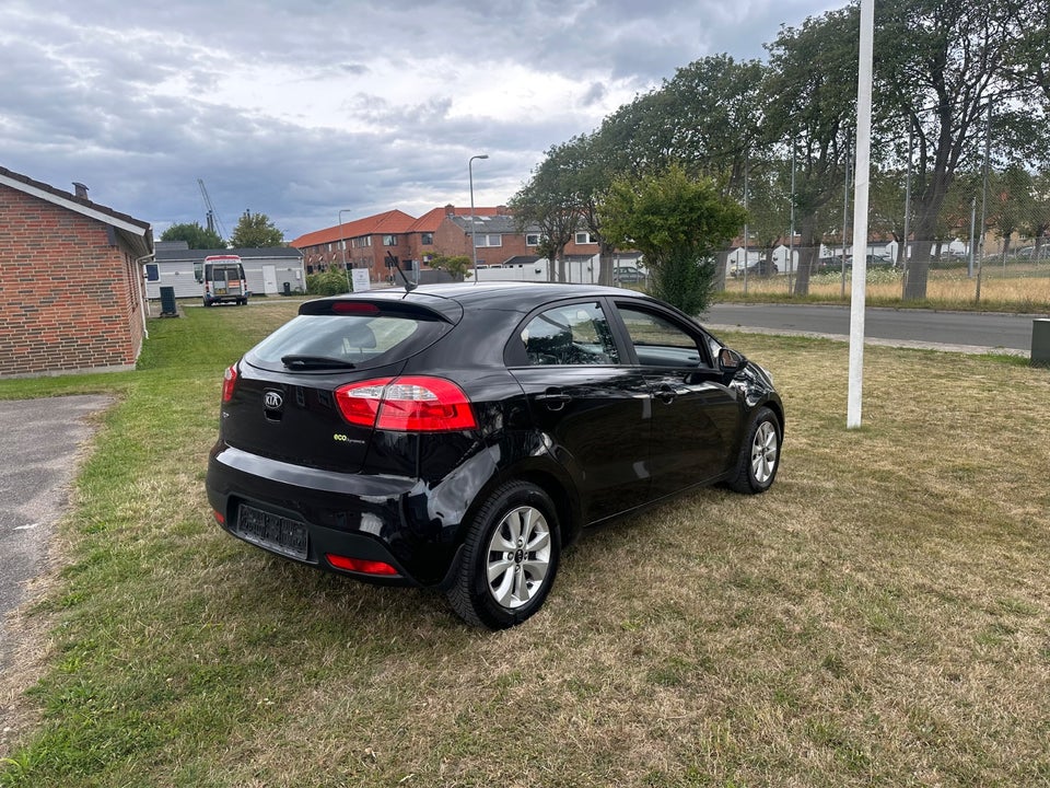 Kia Rio 1,2 CVVT Limited 5d