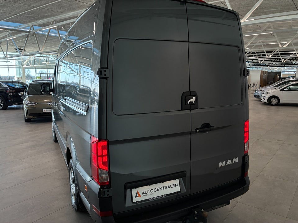 MAN TGE 2,0 3.180 Kassevogn L3H3 aut. FWD