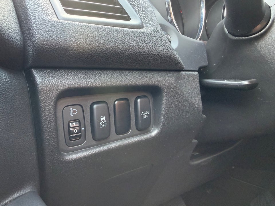 Mitsubishi ASX 1,6 Invite 5d