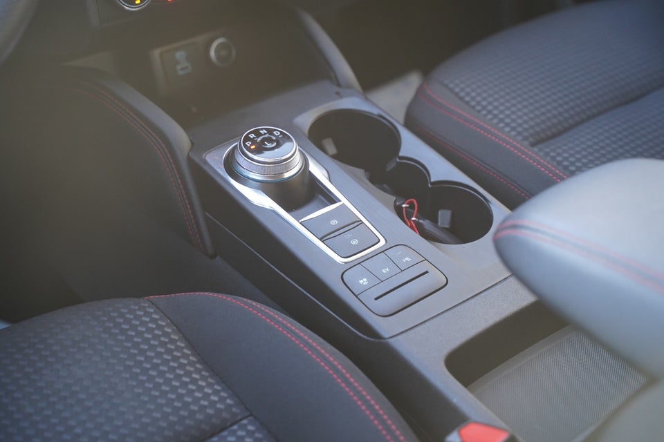 Ford Kuga 2,5 PHEV ST-Line CVT 5d