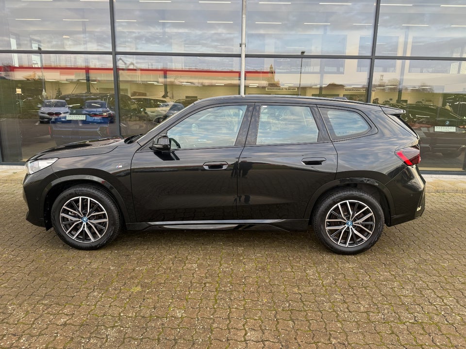 BMW iX1 xDrive30 M-Sport Premium 5d