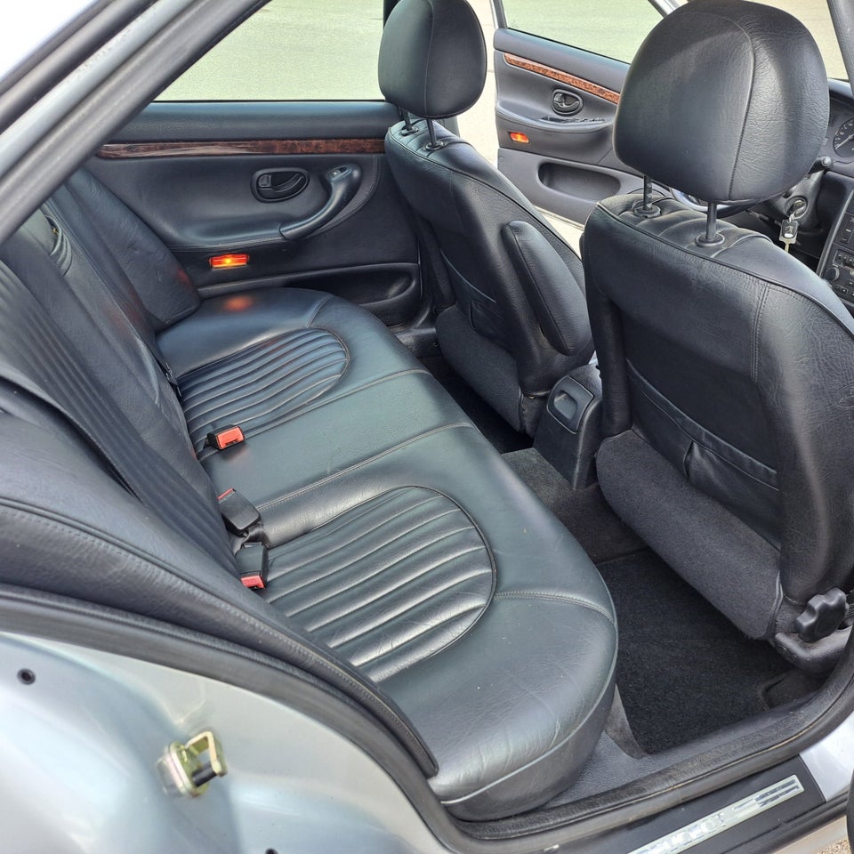 Peugeot 406 2,2 TS4 4d