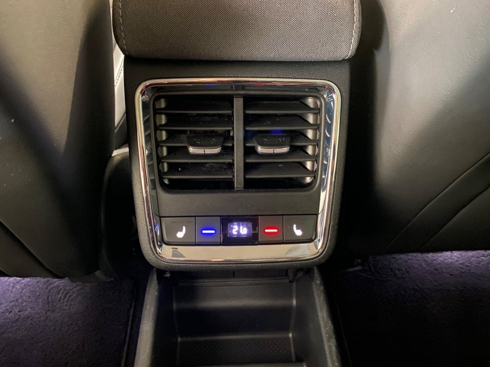 Skoda Enyaq 80 iV Loft 5d