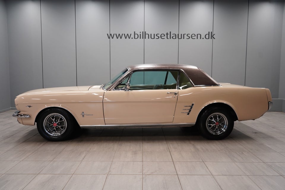 Ford Mustang 4,7 V8 289cui. Coupé aut. 2d