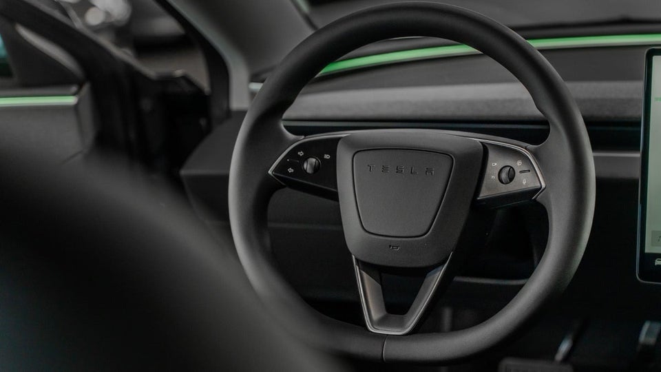 Tesla Model 3 RWD 4d