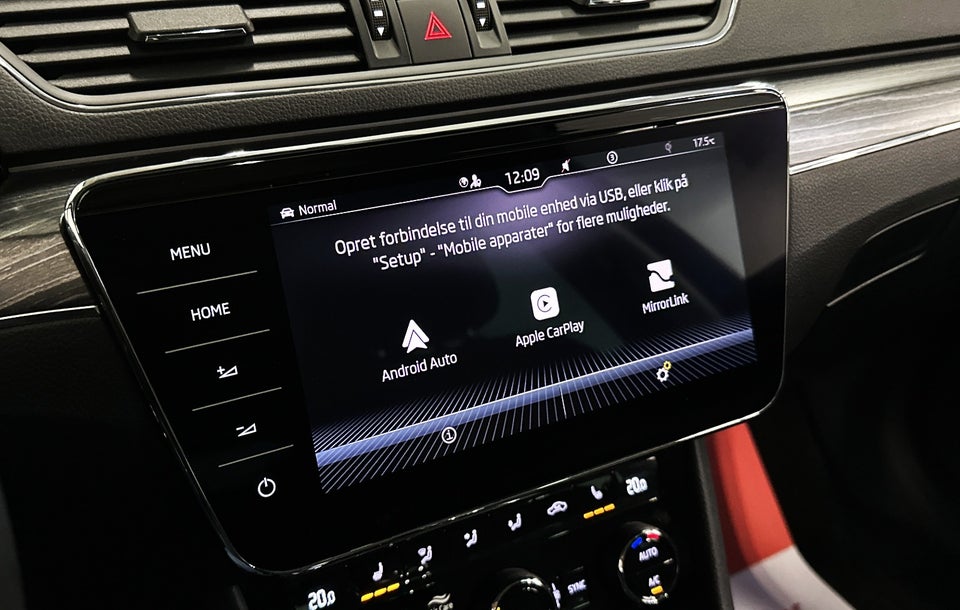 Skoda Superb 1,4 TSi iV Style Combi DSG 5d