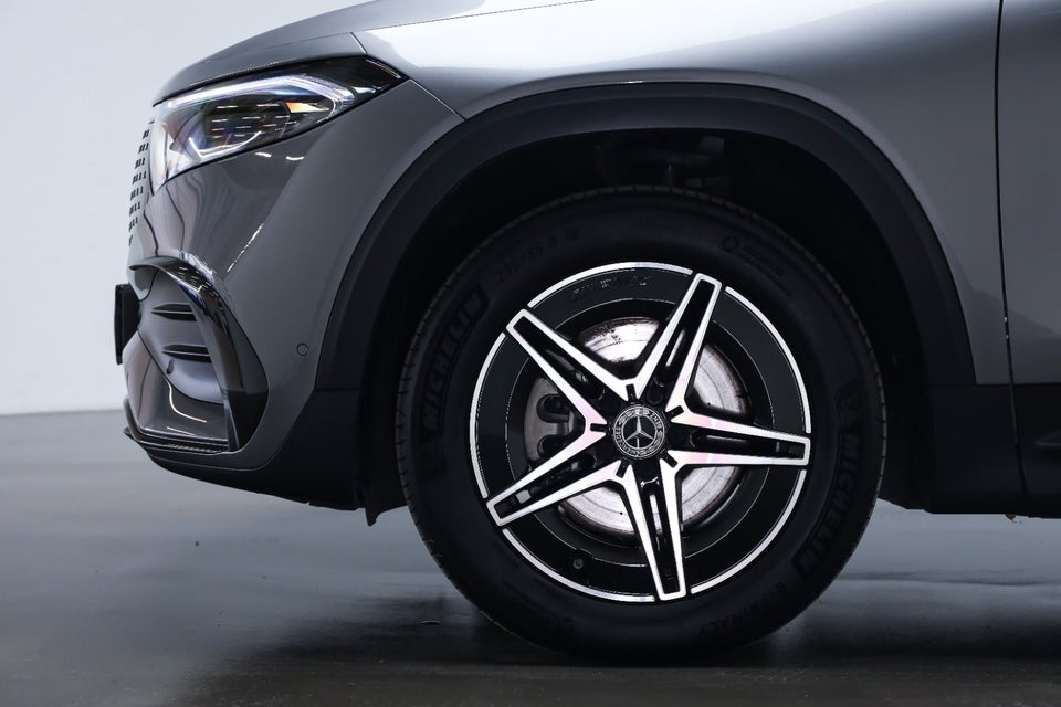 Mercedes EQB250+ AMG Premium 5d