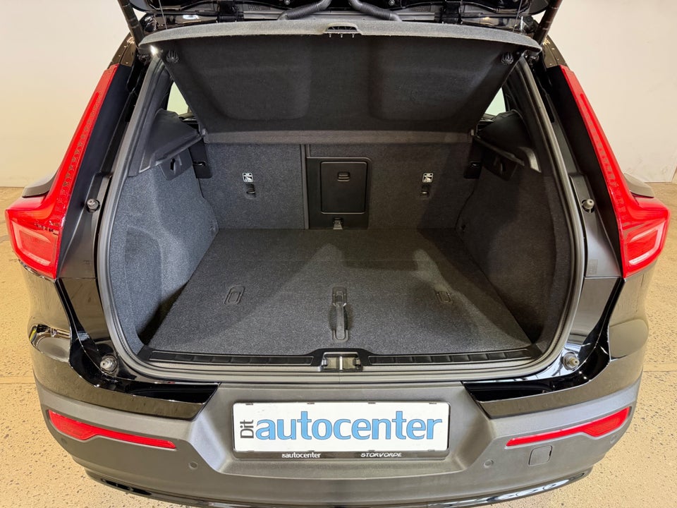 Volvo XC40 P6 ReCharge Plus 5d