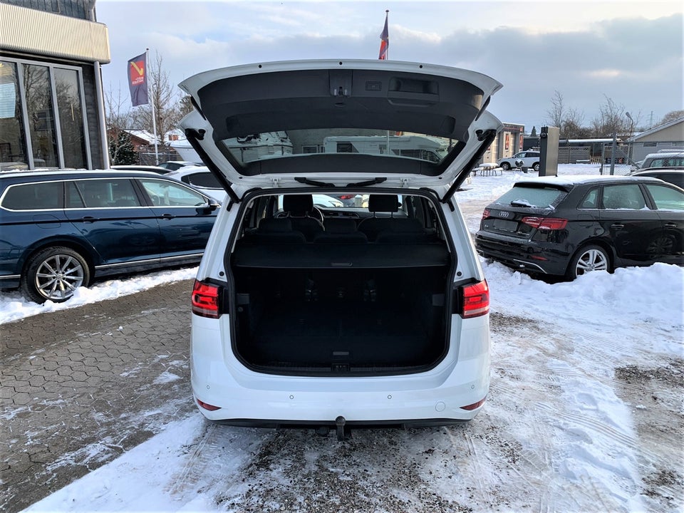 VW Touran 1,5 TSi 150 Highline DSG 7prs 5d