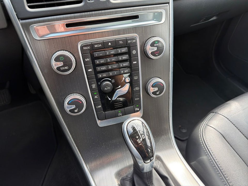 Volvo XC60 2,0 D4 190 Momentum aut. 5d