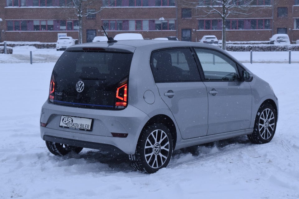 VW e-Up! Style Plus 5d