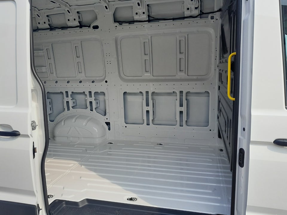 MAN TGE 2,0 3.180 Kassevogn L3H3 aut. FWD