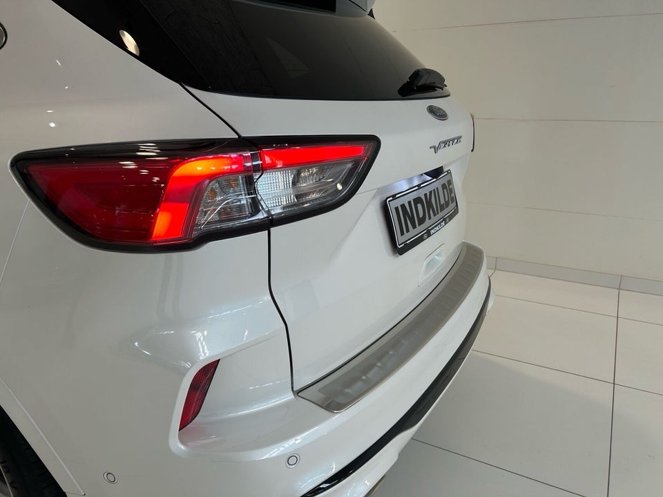 Ford Kuga 2,5 PHEV Vignale CVT 5d