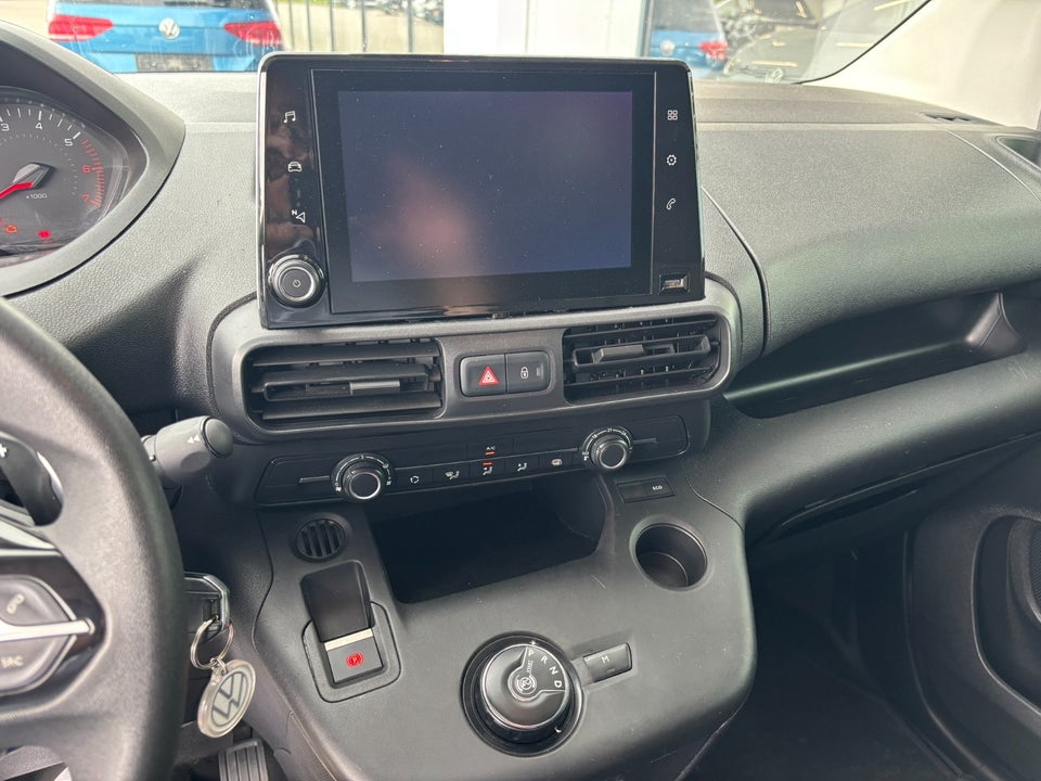 Peugeot Partner 1,5 BlueHDi 130 L1V1 Plus EAT8 Van