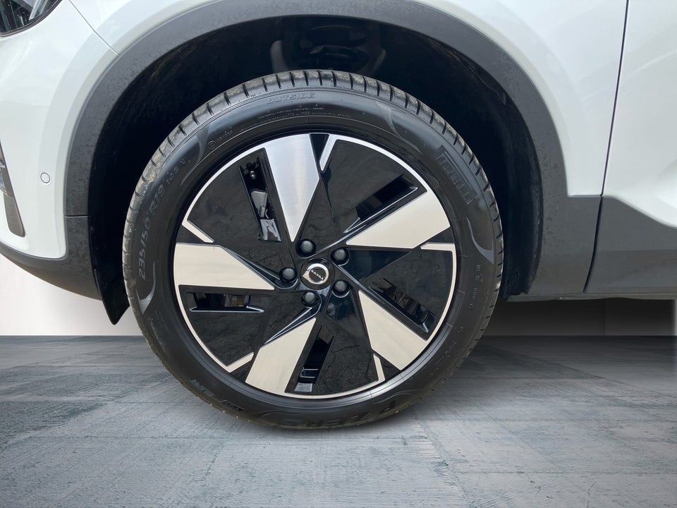 Volvo EX40 Extended Range Ultra 5d