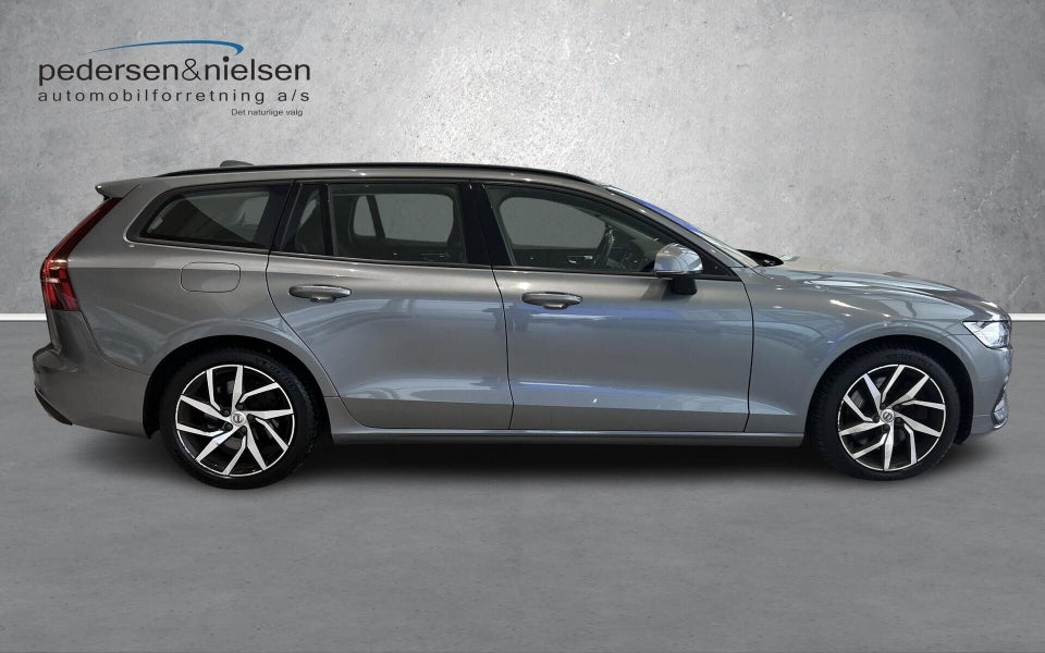 Volvo V60 2,0 T5 250 Momentum aut. 5d