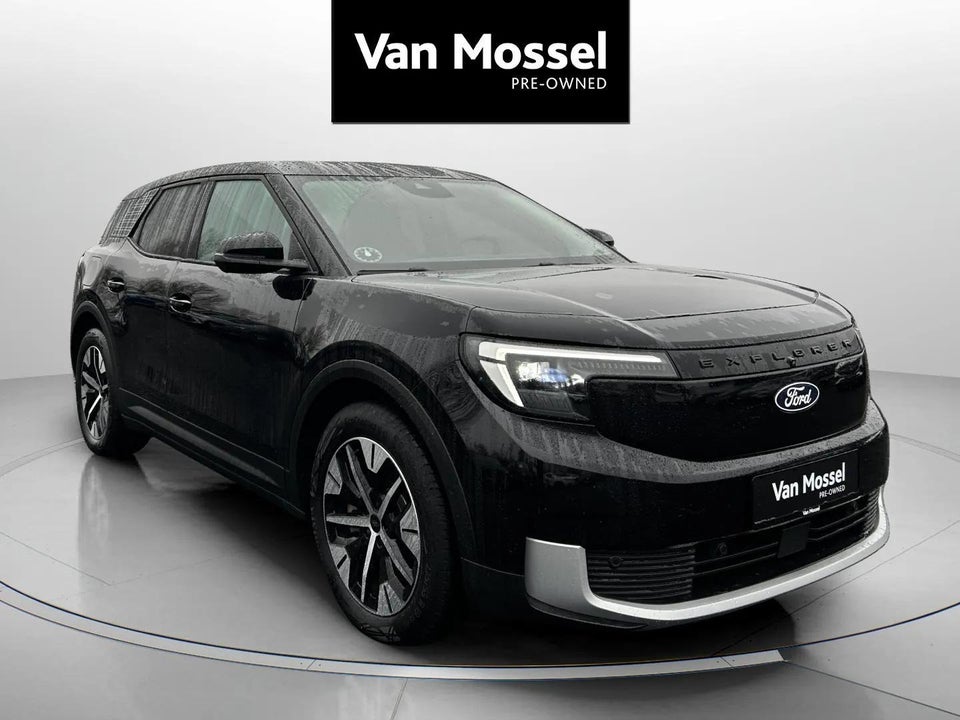 Ford Explorer 82 Select Extended Range 5d