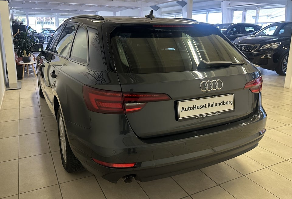 Audi A4 2,0 TDi 150 Avant S-tr. 5d