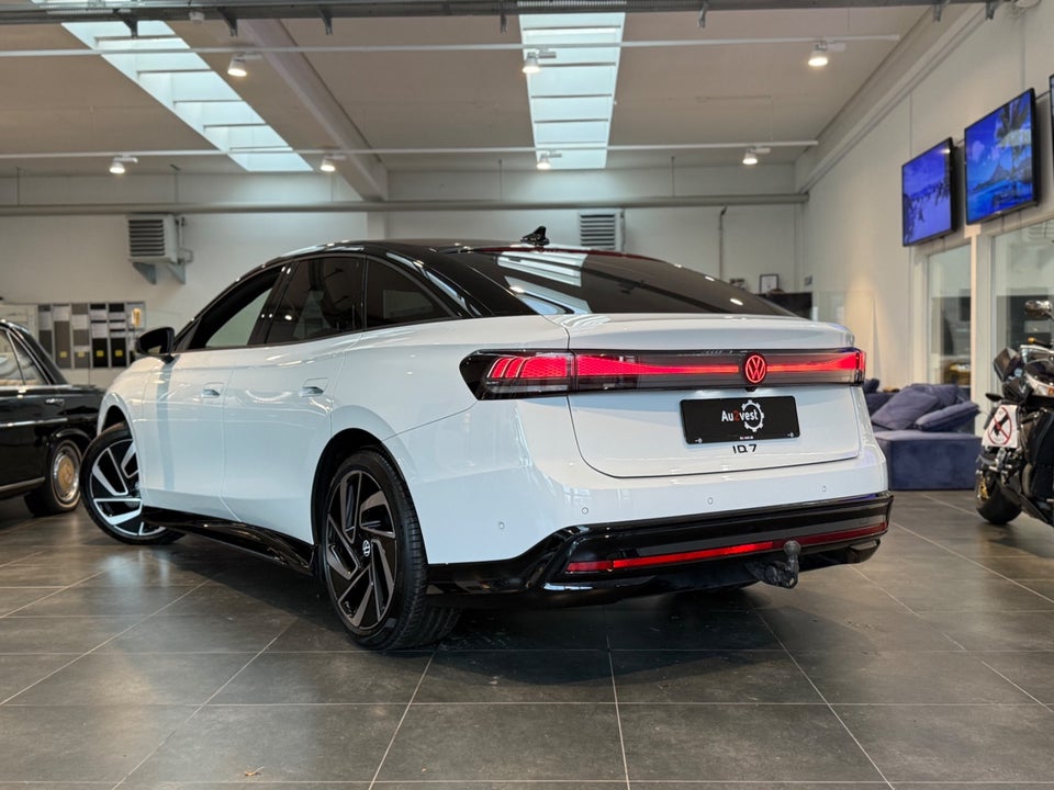 VW ID.7 77 Style 5d