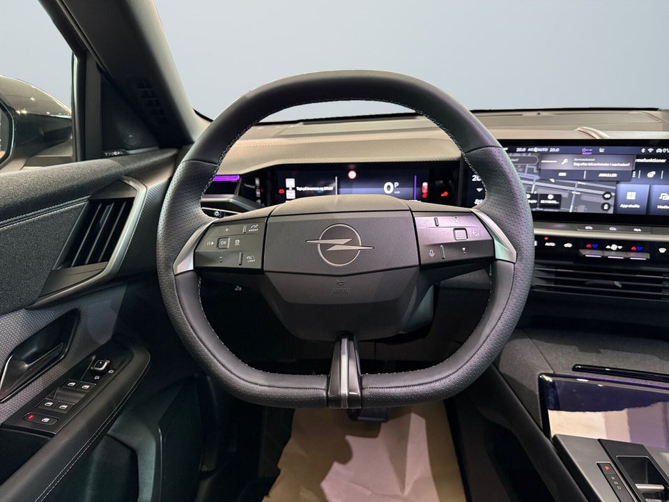 Opel Grandland-e 73 GS 5d