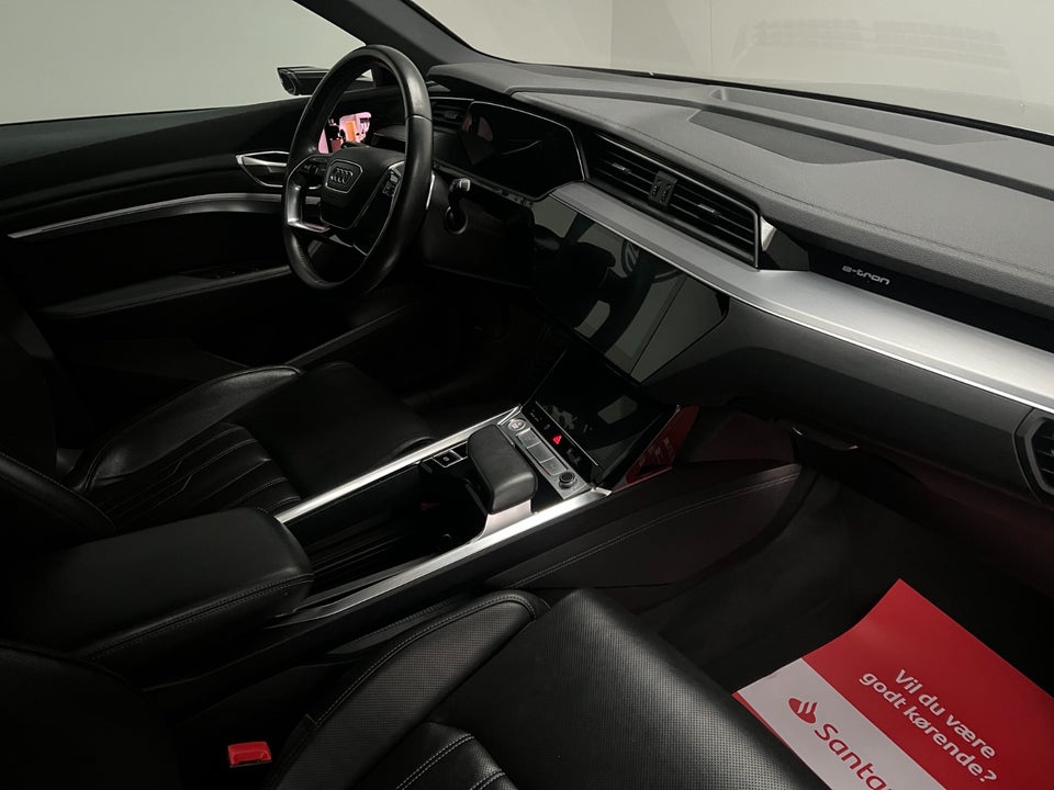 Audi e-tron 55 S-line quattro 5d