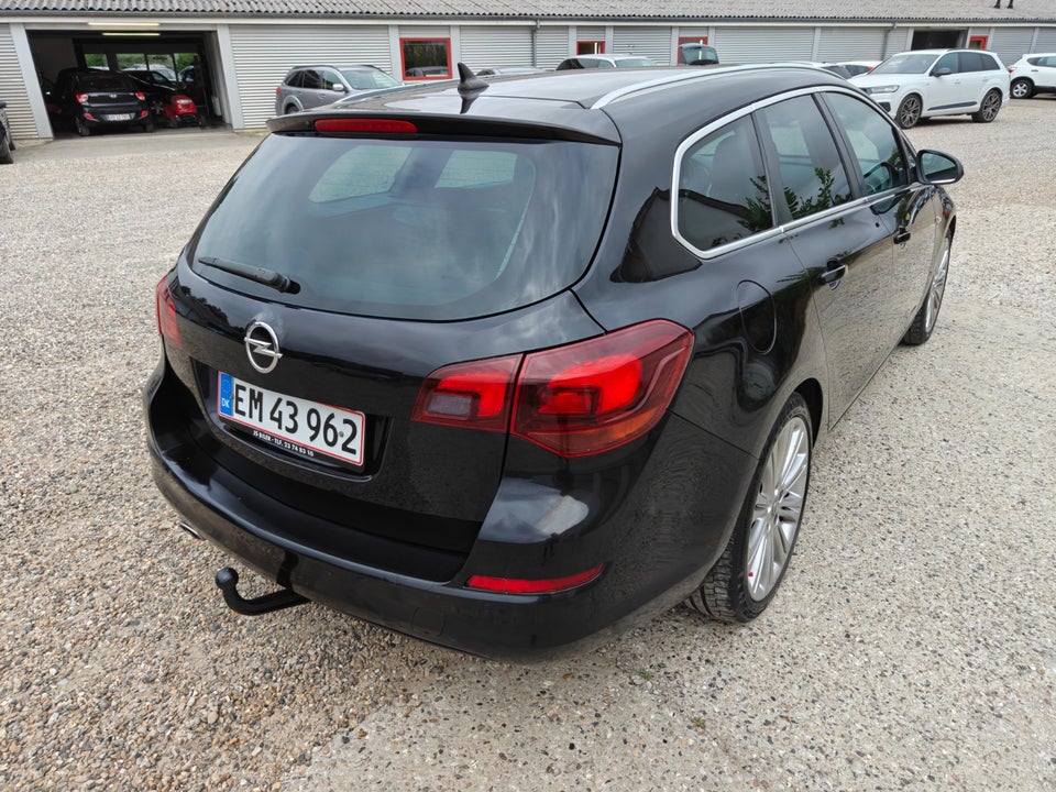 Opel Astra 2,0 CDTi 160 Sport Sports Tourer 5d