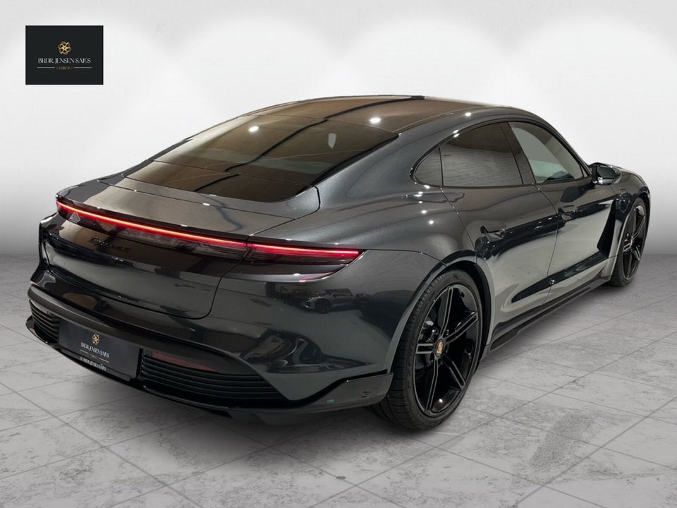 Porsche Taycan 4S Performance+ 4d