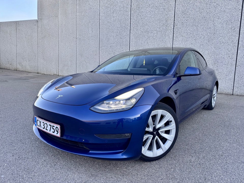 Tesla Model 3 Long Range AWD 4d
