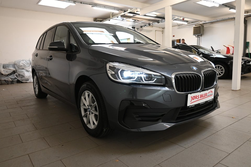 BMW 216i 1,5 Gran Tourer Connected 7prs 5d