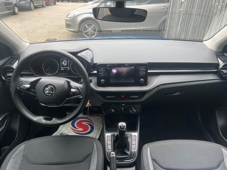 Skoda Fabia 1,0 MPi 80 Essence 5d
