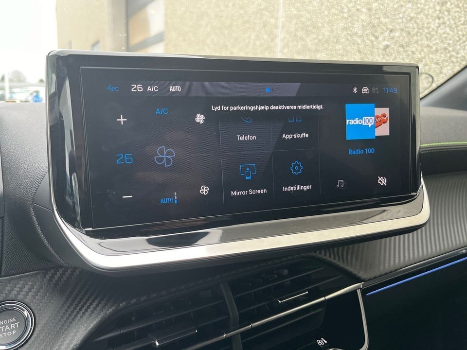 Peugeot e-208 54 GT 5d